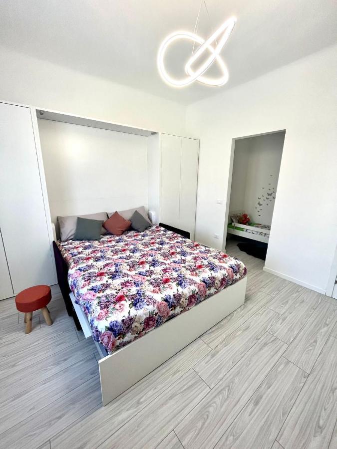 Marghespace Zona Stazione Centrale Appartamento Con Letto Matrimoniale E Bagno Milan Luaran gambar
