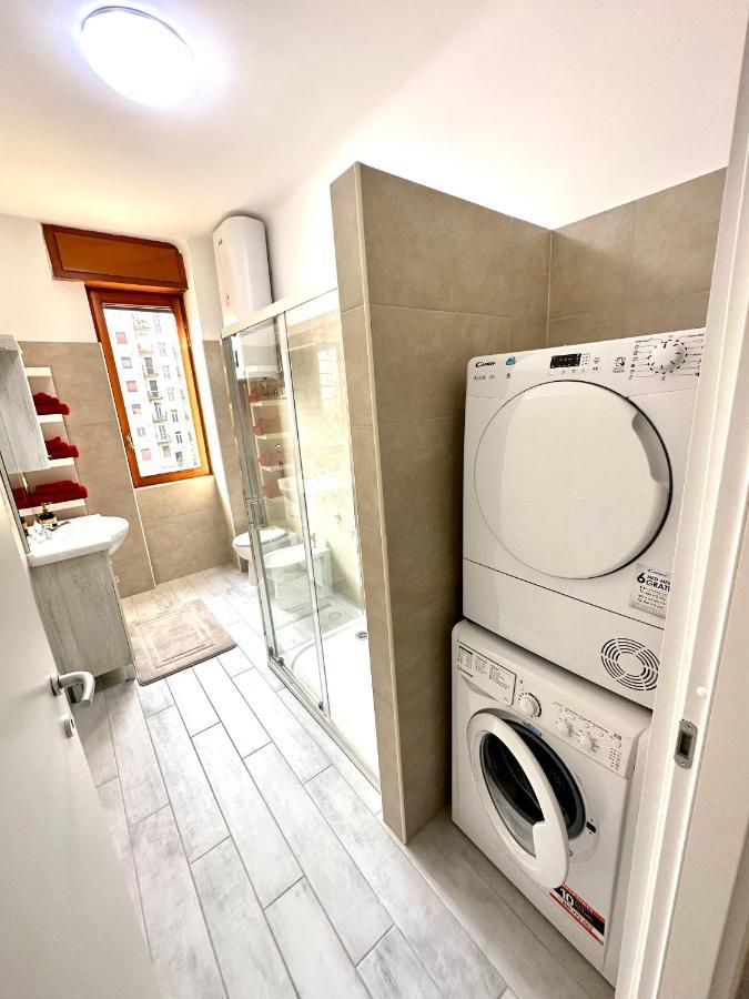 Marghespace Zona Stazione Centrale Appartamento Con Letto Matrimoniale E Bagno Milan Luaran gambar